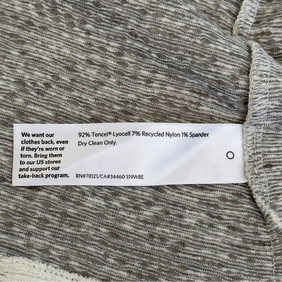 Eileen Fisher Knit Organic Cotton Blazer Stone Gray Women’s size Large Petite - Picture 9 of 13